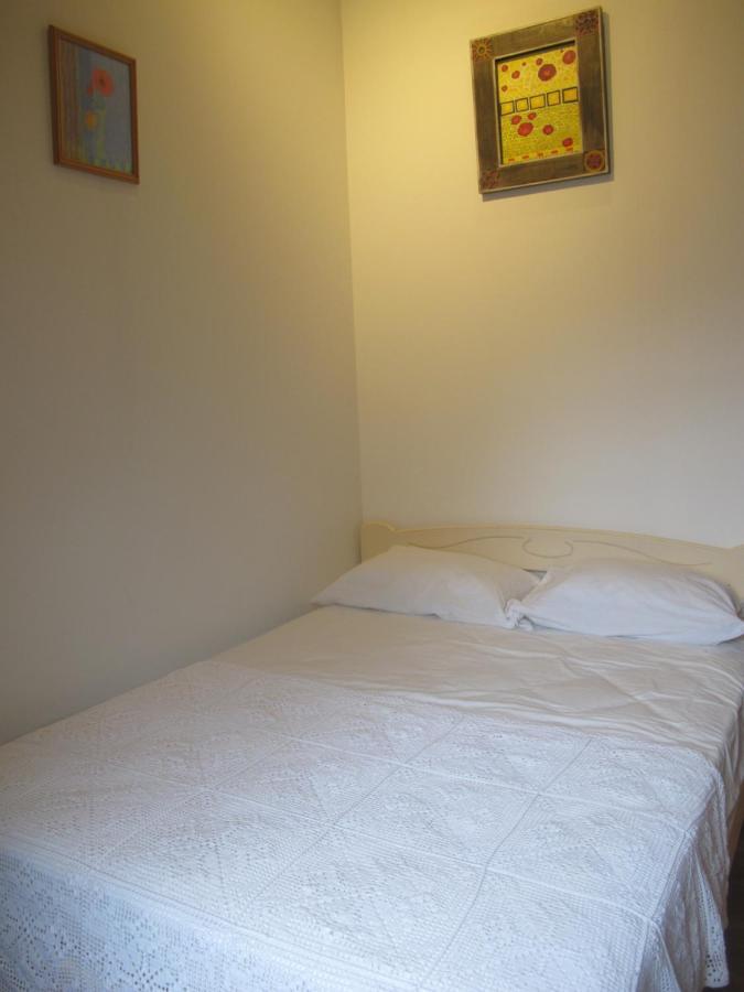 Poppy Chambres D'Hotes Tursac Exterior photo